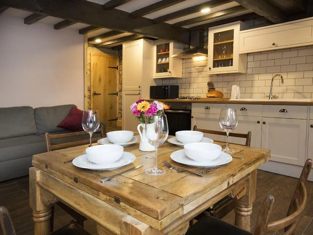 Exquisite Bronte Country Cottage - Free Parking Haworth 0*,